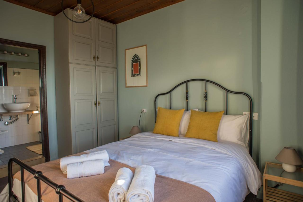 Charis Guesthouse Makrinítsa Екстериор снимка