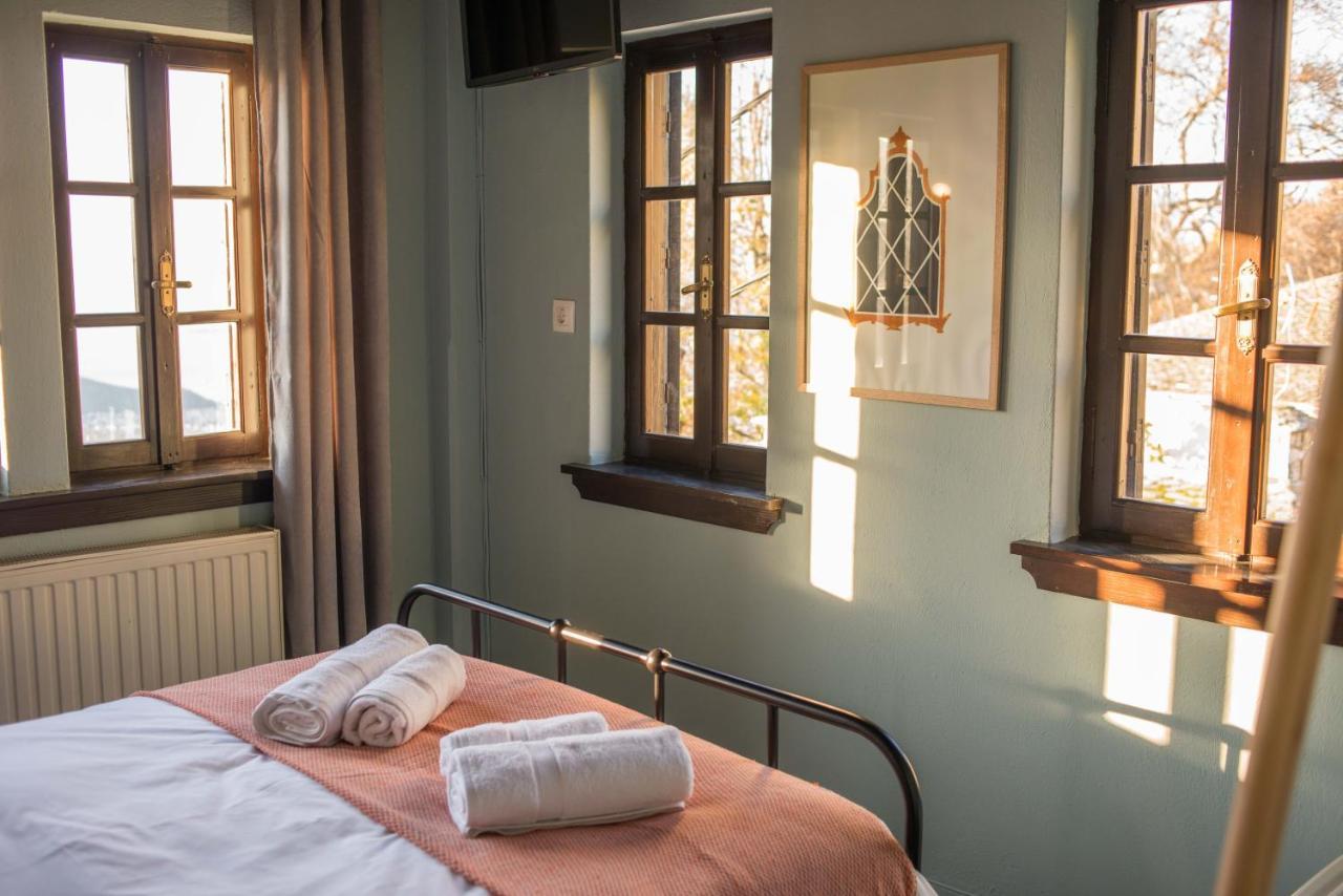 Charis Guesthouse Makrinítsa Екстериор снимка