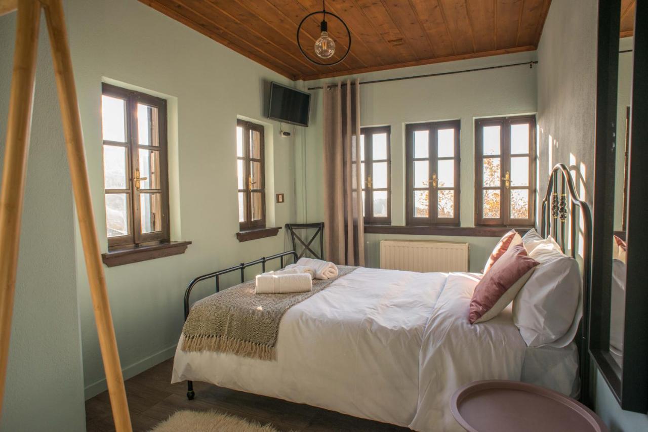 Charis Guesthouse Makrinítsa Екстериор снимка