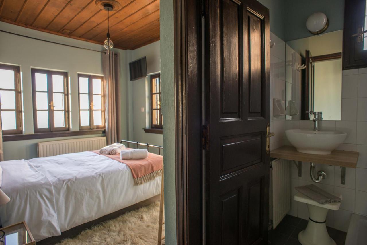 Charis Guesthouse Makrinítsa Екстериор снимка
