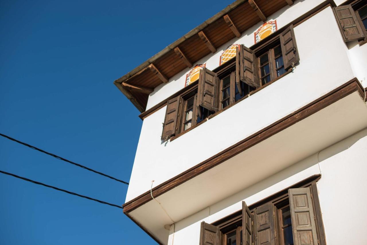 Charis Guesthouse Makrinítsa Екстериор снимка